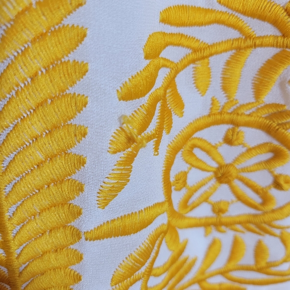 ALL ROW Yellow & White Embroidered Shift Tunic Dress, Size Small - Picture 7 of 7
